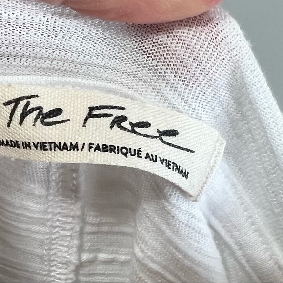 We the Free Long Sleeved White Large - Picture 3 of 4